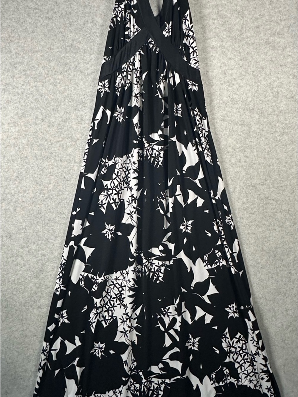 DKNY Black and White Floral Halter Sleeveless Maxi Sun Dress